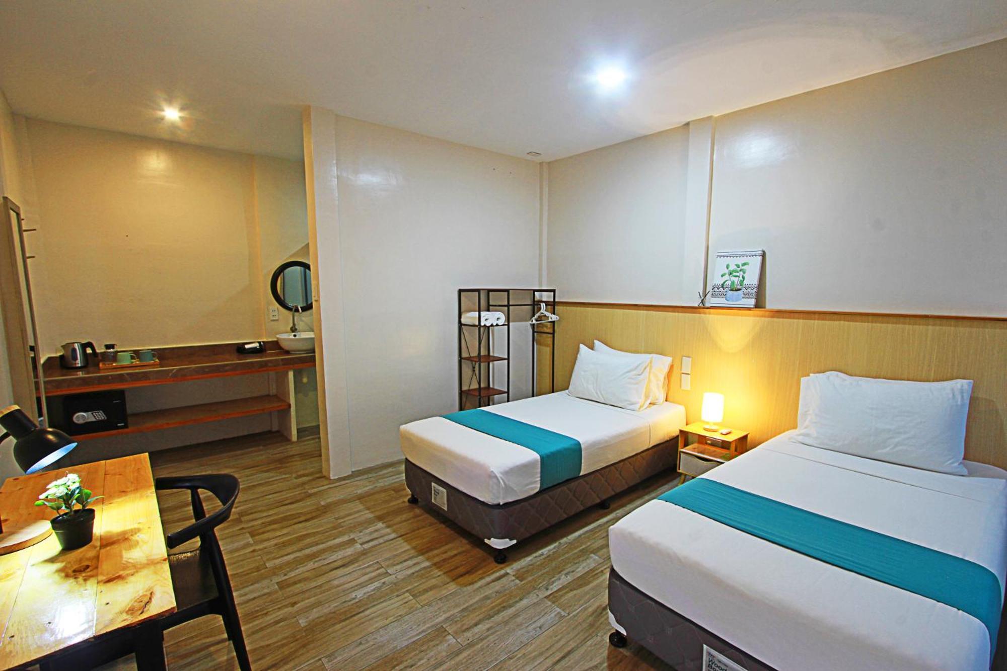 Hotel Alona M Panglao Esterno foto